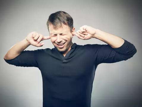 Wpływ przetwarzania słuchowego na funkcje fonologiczne